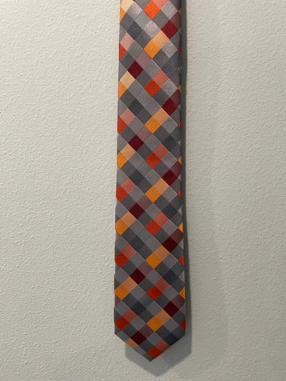 Men's Plaid Pattern Skinny Tie in Gray, Orange & Burgundy